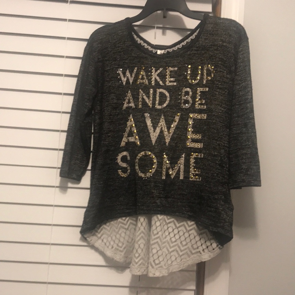 Girl’s top by Beautees size L